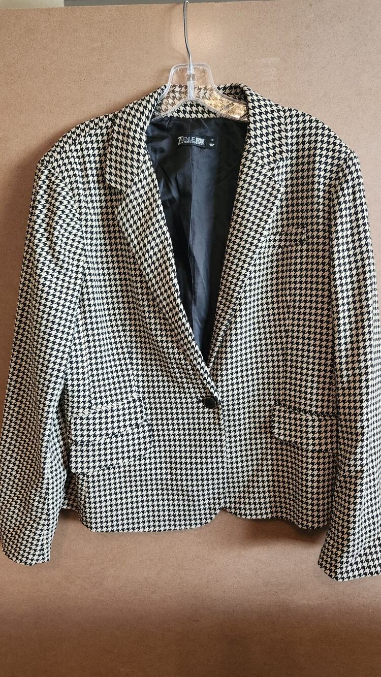 New York & Company 7th Ave Houndstooth Plaid Blazer Suit Jacket Size 18 J43